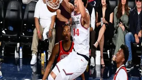 南京苏酒饮恨败辽宁本钢，CBA资格争夺战失利。